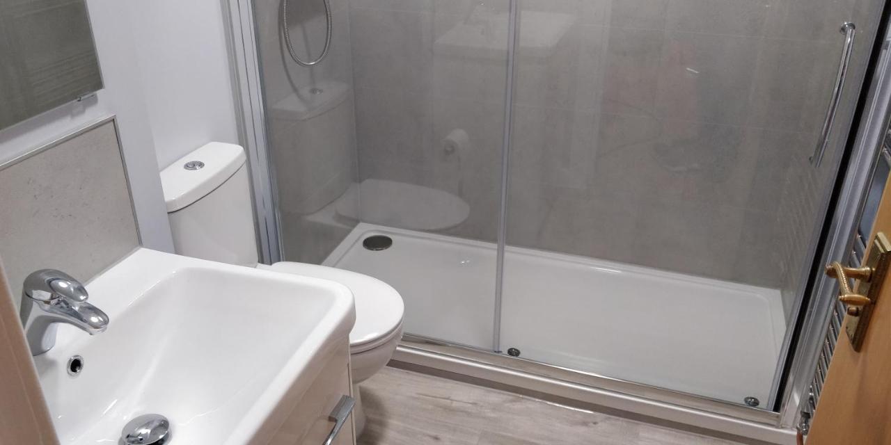 Waverley Park Apartment Единбург Екстериор снимка