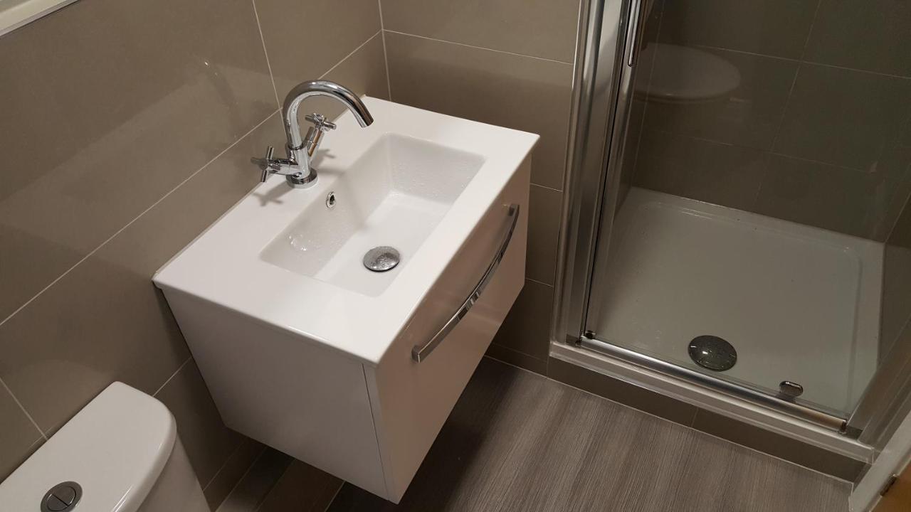 Waverley Park Apartment Единбург Екстериор снимка