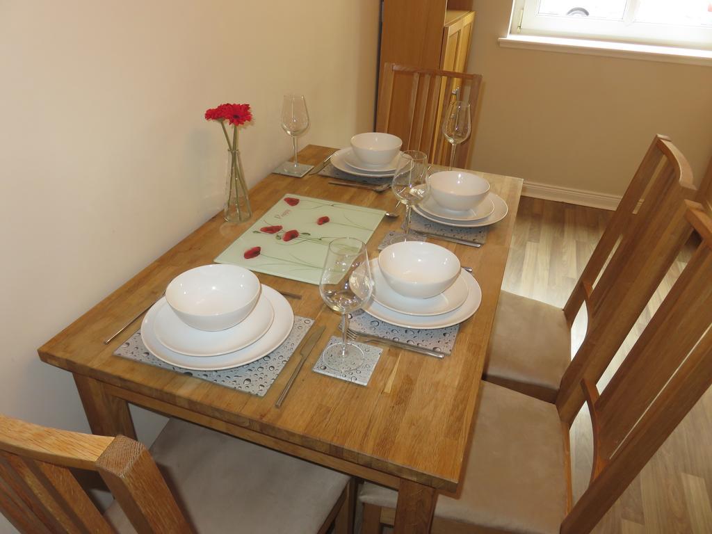 Waverley Park Apartment Единбург Стая снимка